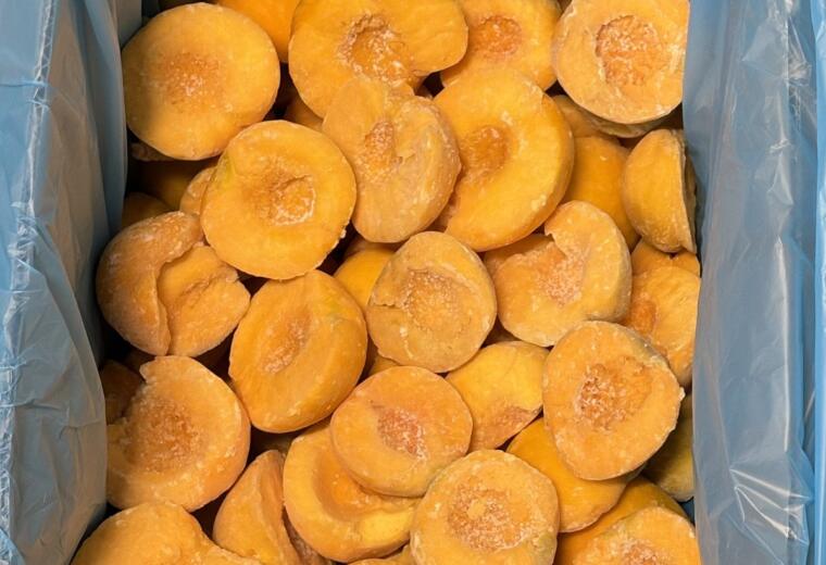IQF peach halves, individually quick frozen, stone removed